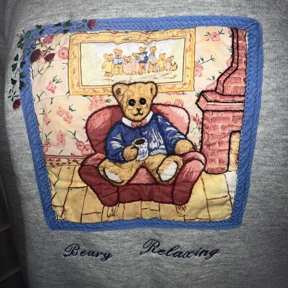 Vintage Fruit of The Loom Beary Relaxing Cottagecore 90s Y2K Granny Sweatshirt L - Picture 3 of 15